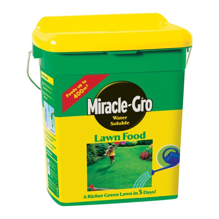 Miracle-Gro Water Soluble Lawn Food 2kg Tub for up to 400 sq.m