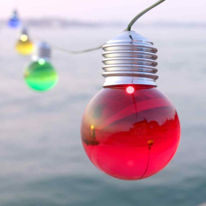 The Solar Centre Elan Multicoloured Solar Festoon Lights SS9999, 20 LEDs