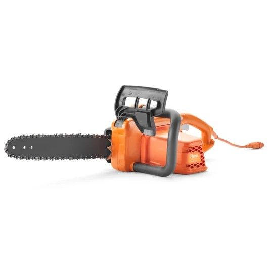 Flymo EasiSaw 350E Chainsaw with 1800 W motor and 4.3 kg lightweight design