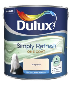 Dulux Simply Refresh One Coat Matt Emulsion Paint in Magnolia, 2.5L