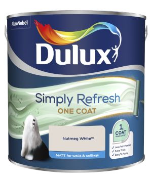 Dulux Simply Refresh One Coat Matt Emulsion Paint in Nutmeg White, 2.5L tin with a matt finish