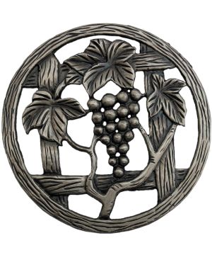 Turners Retreat PL10 Pewter Grapevine Lid